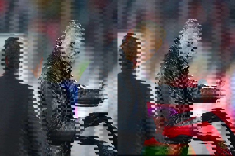 2119011