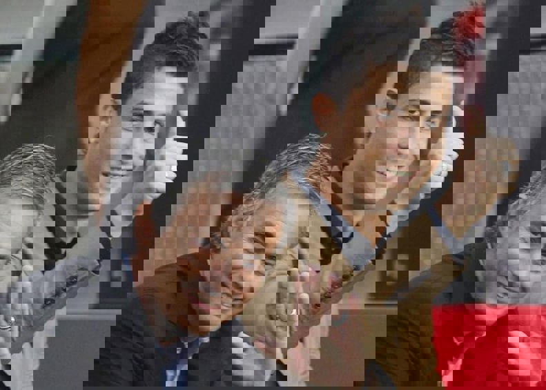 2119109