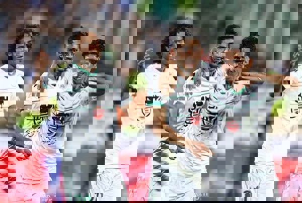 رسمی: وینگر محبوب پرسپولیس و یحیی در ذوب آهن