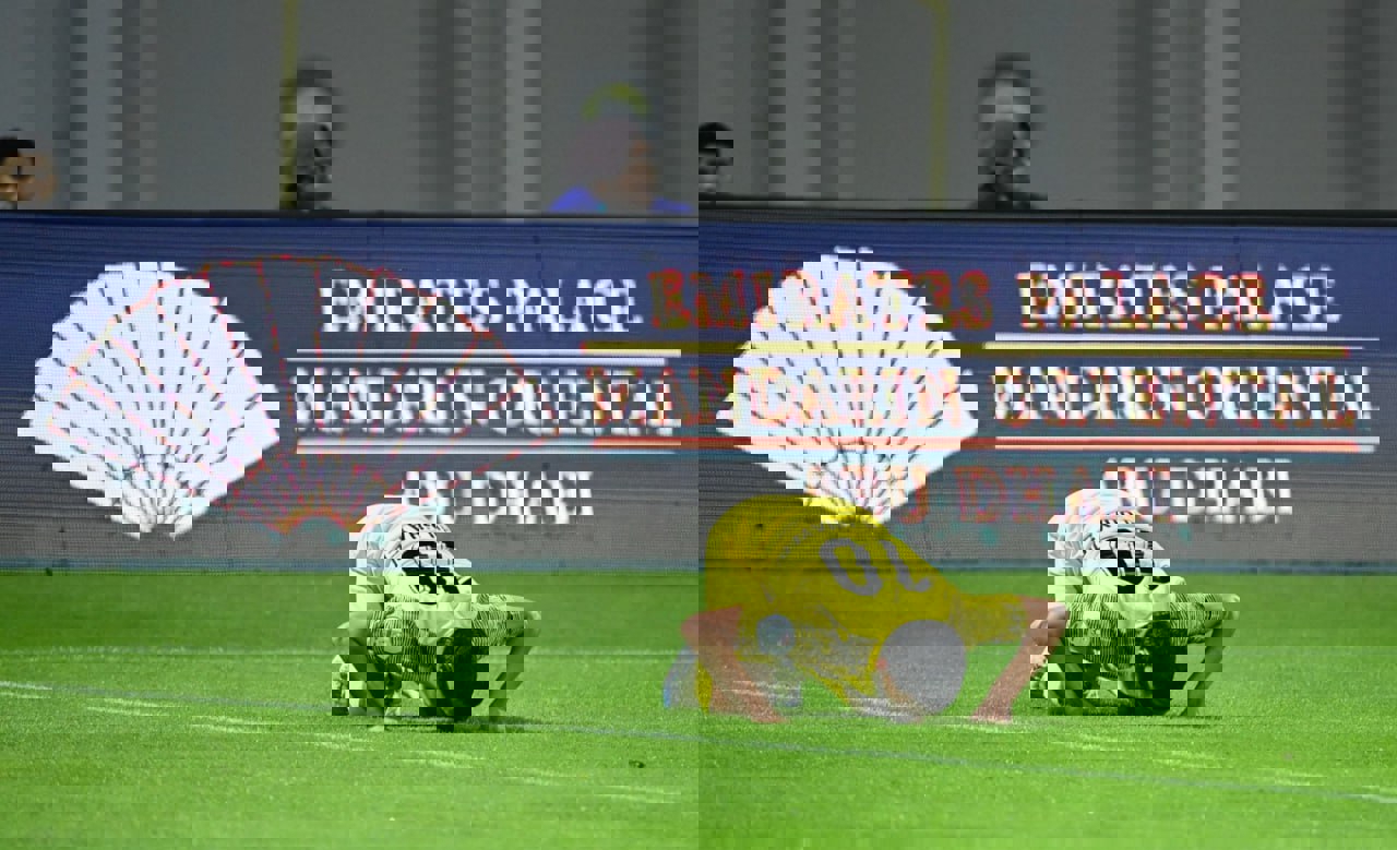 2119298