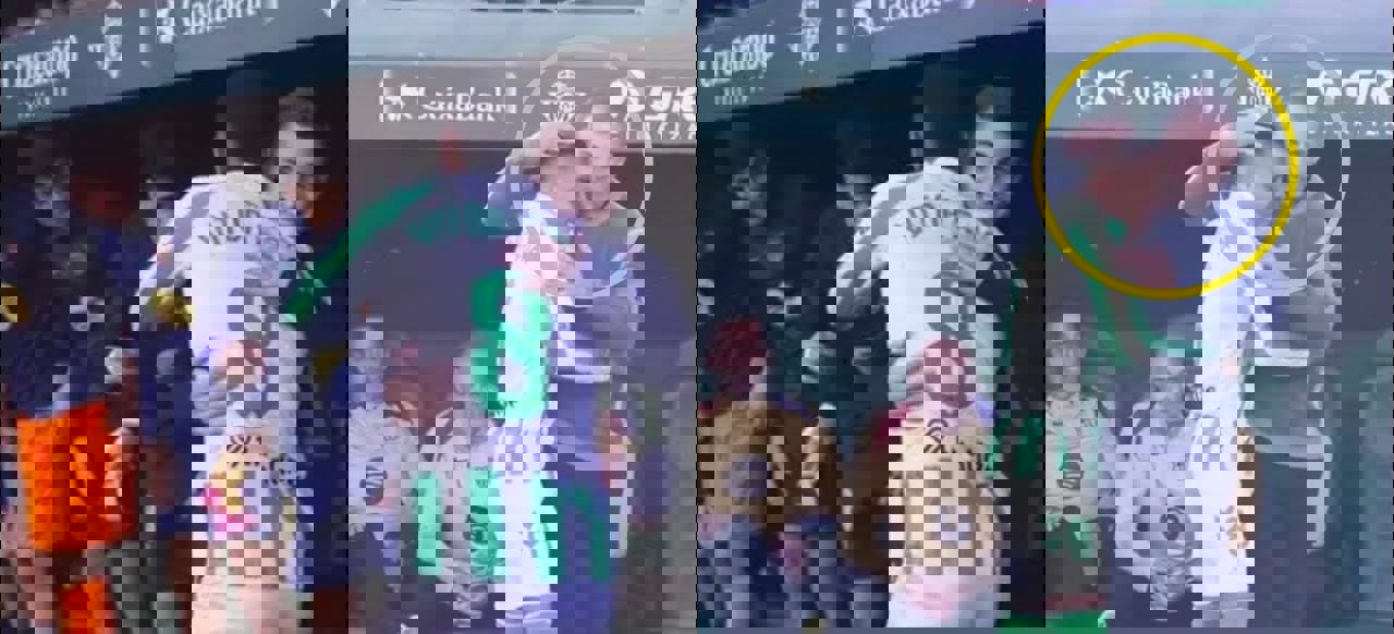 2119618