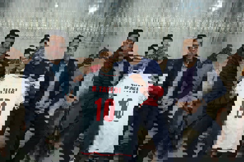 2119669