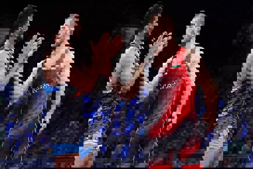 2119631