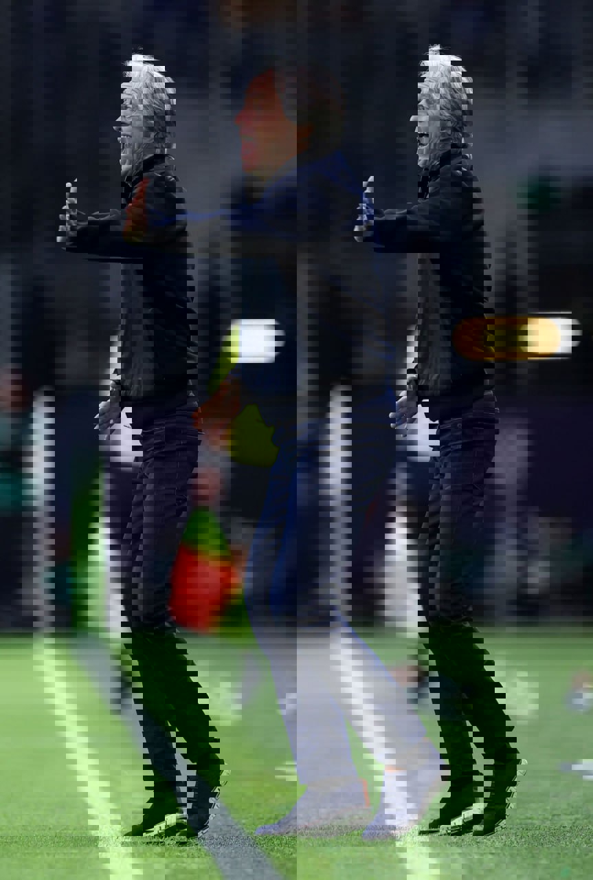 2119786