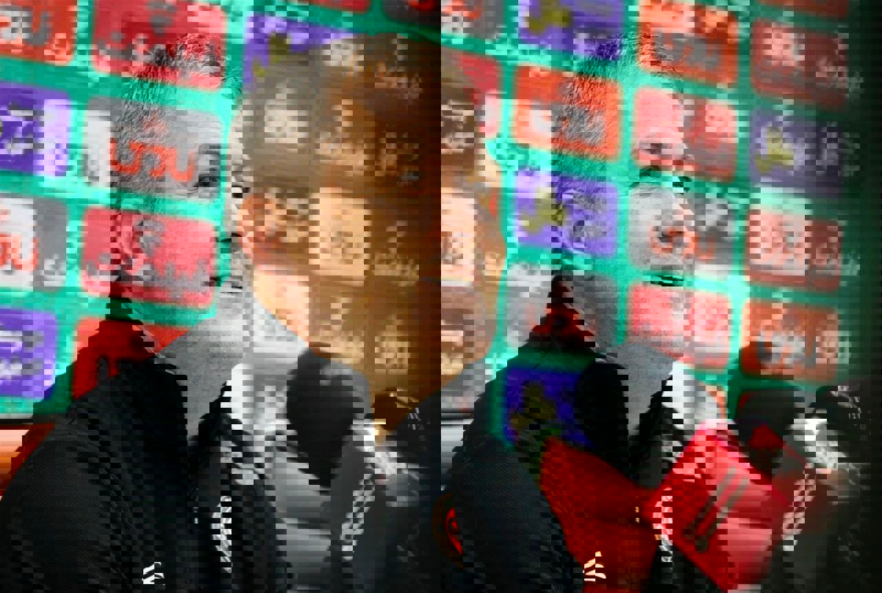 2120298