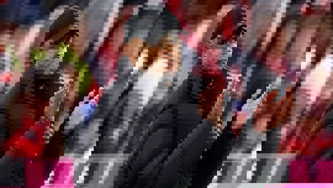 2120401
