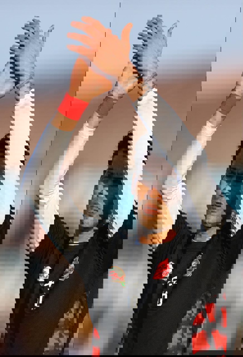 2121016