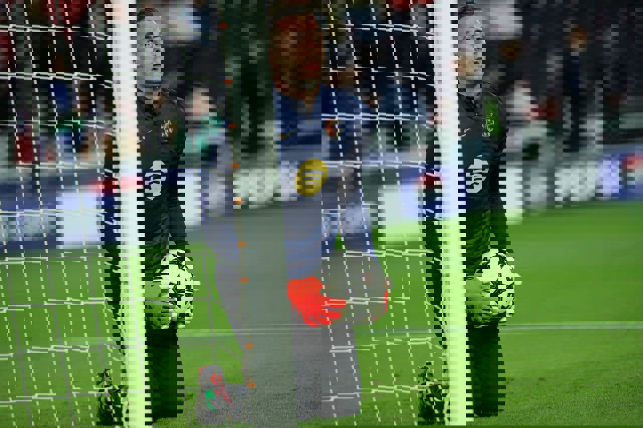 2120936
