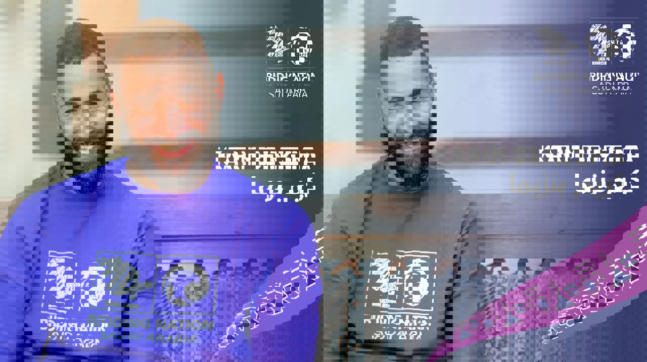 2121093