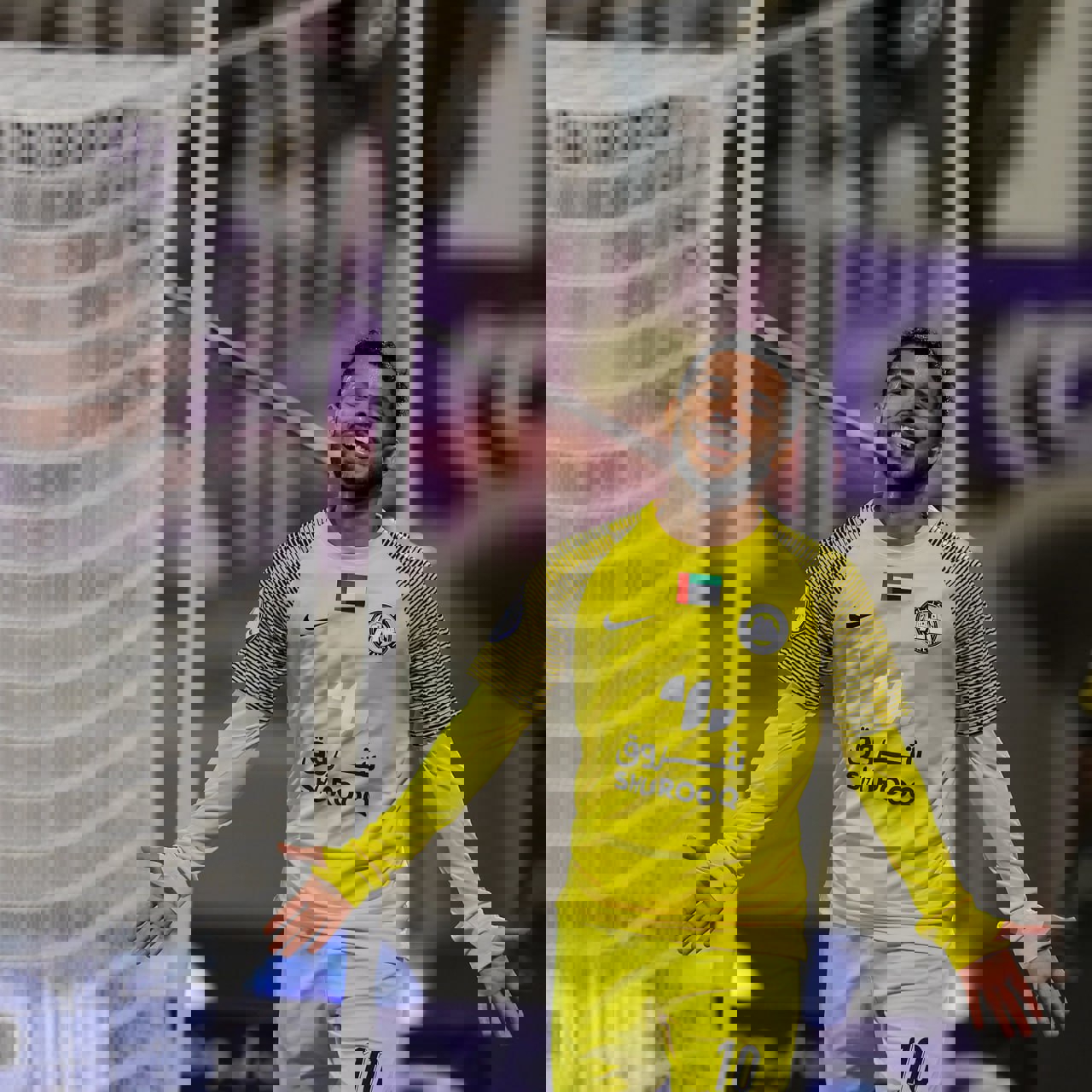 2121126