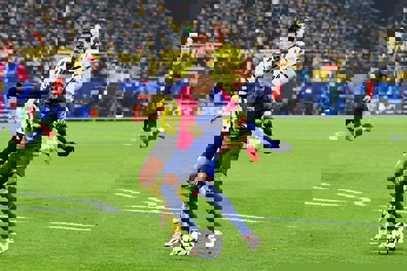 2121226