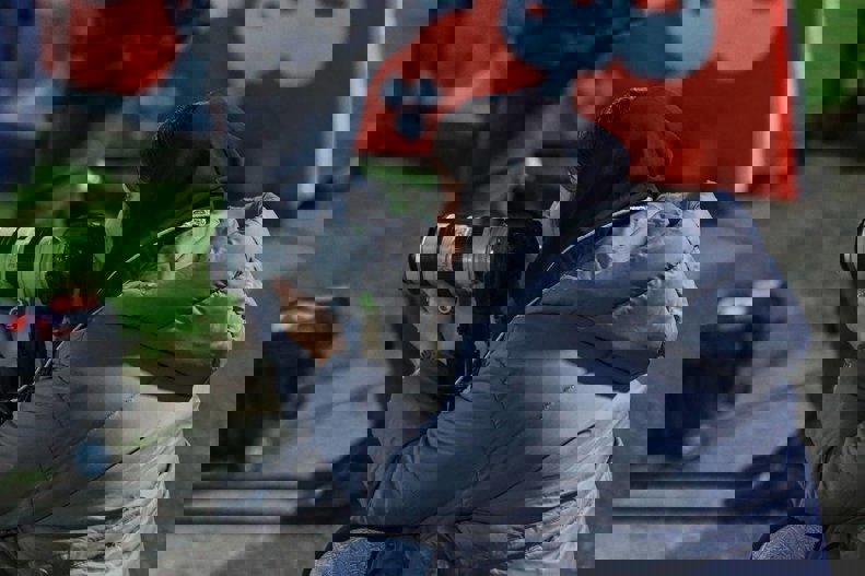 2121601