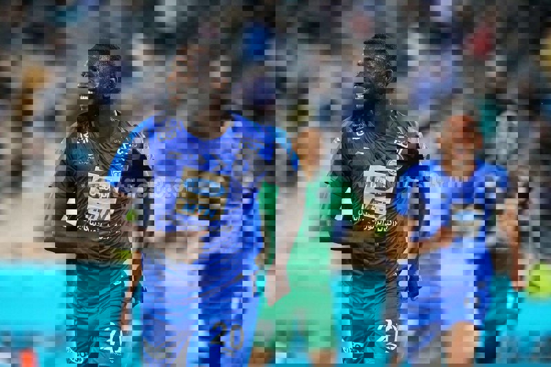 2121273