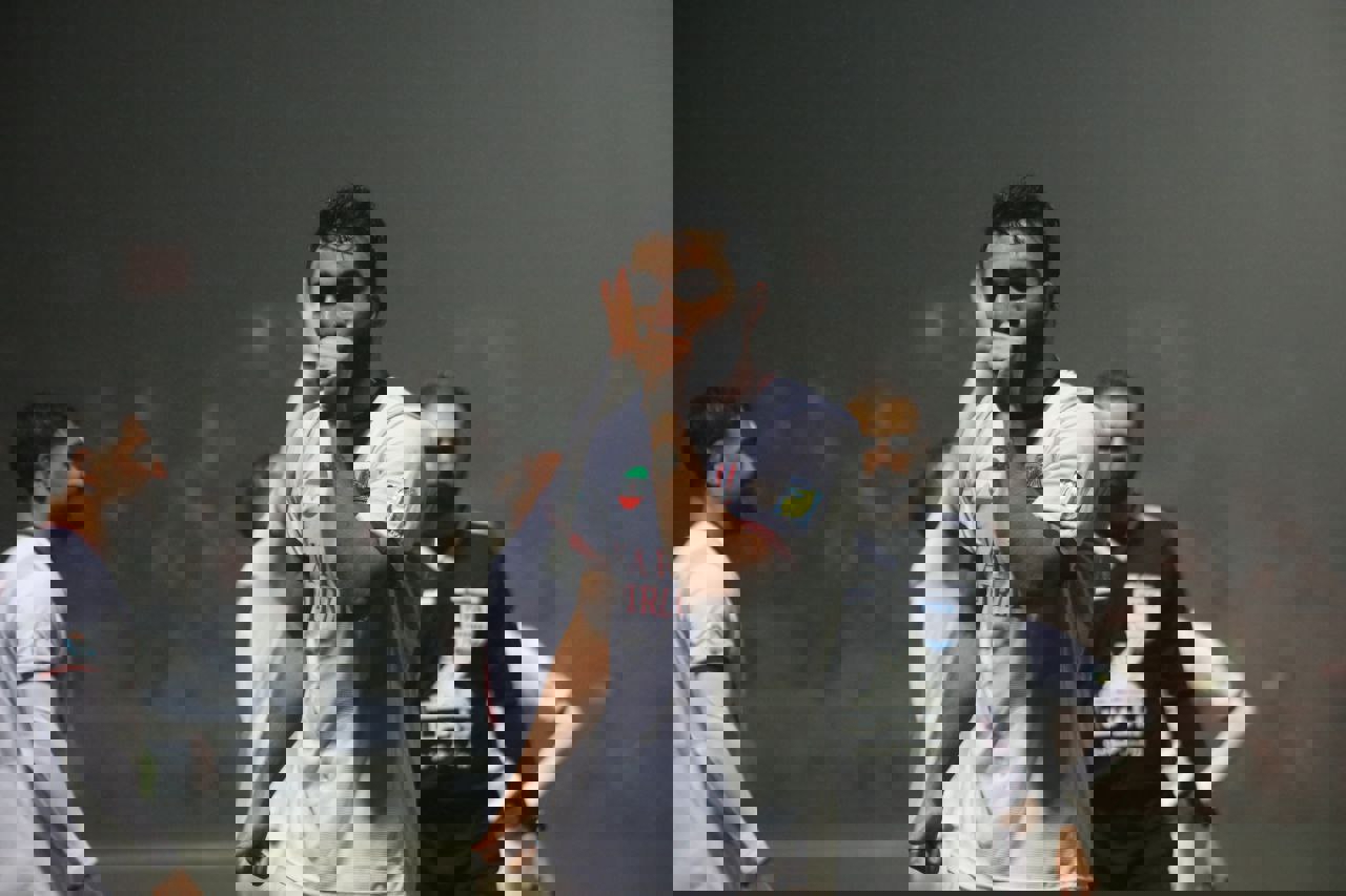 2121961