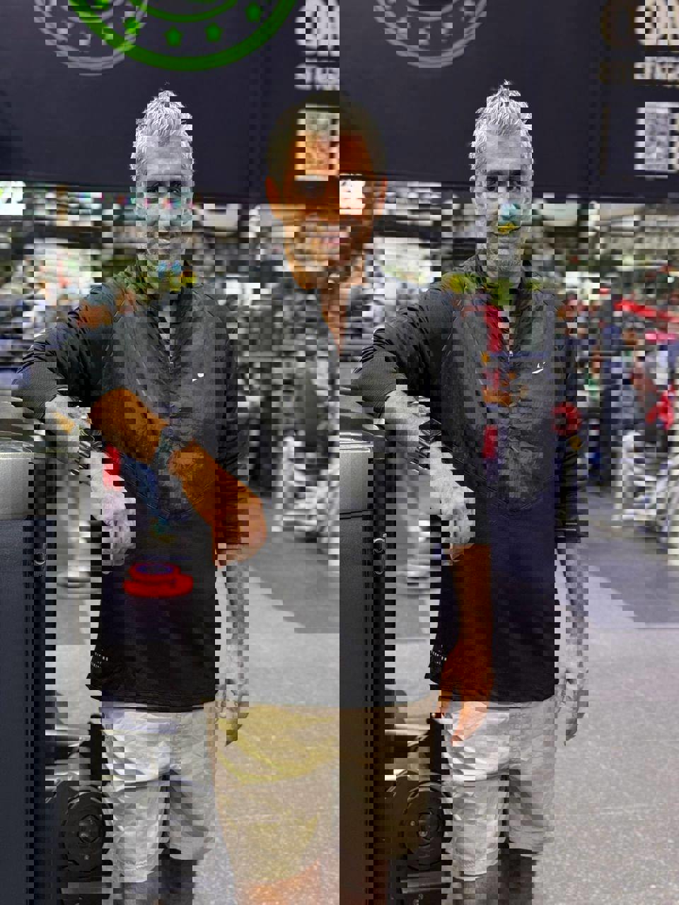 2121745
