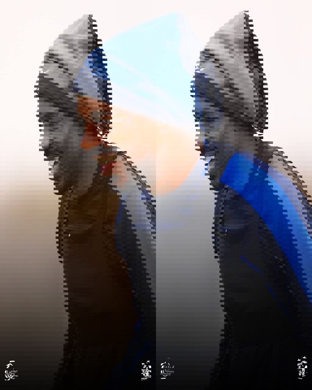 2121825