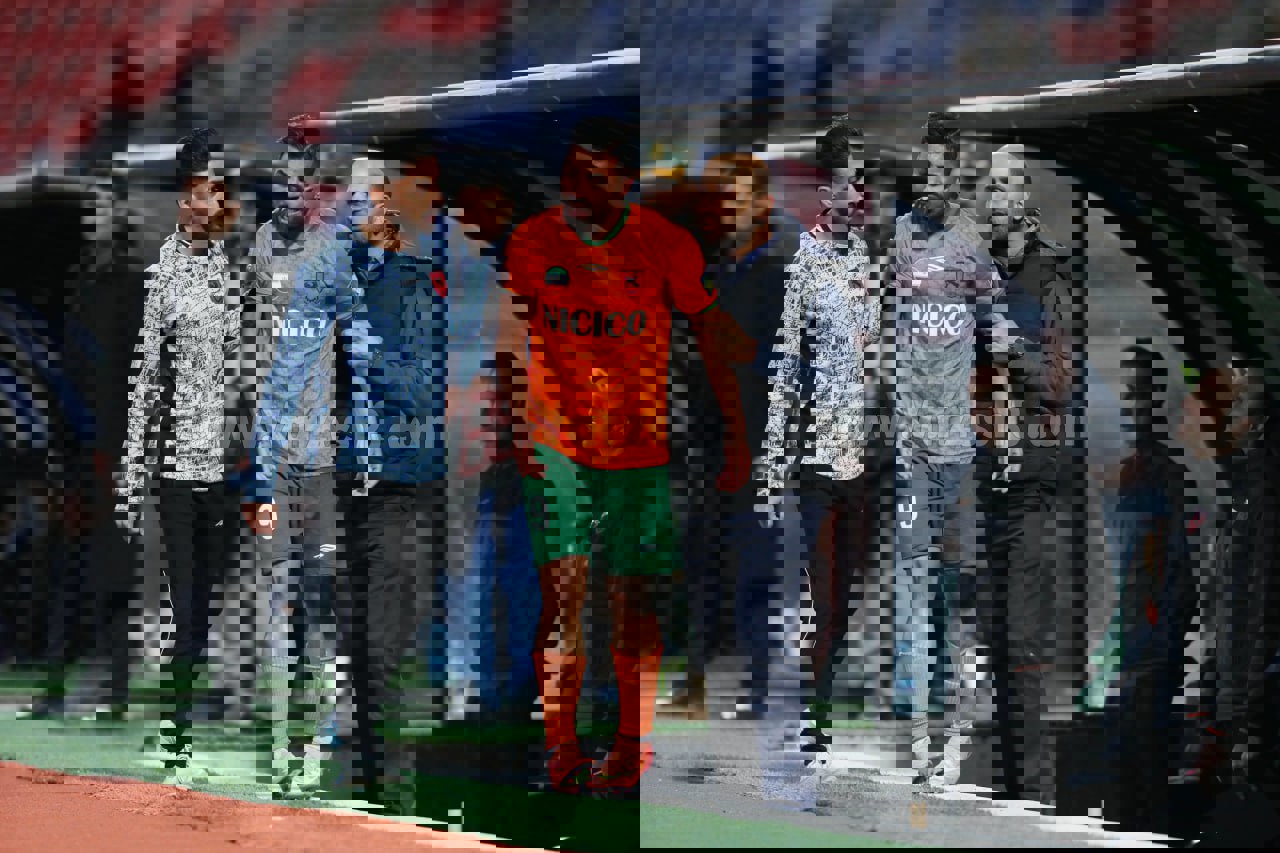 2121866