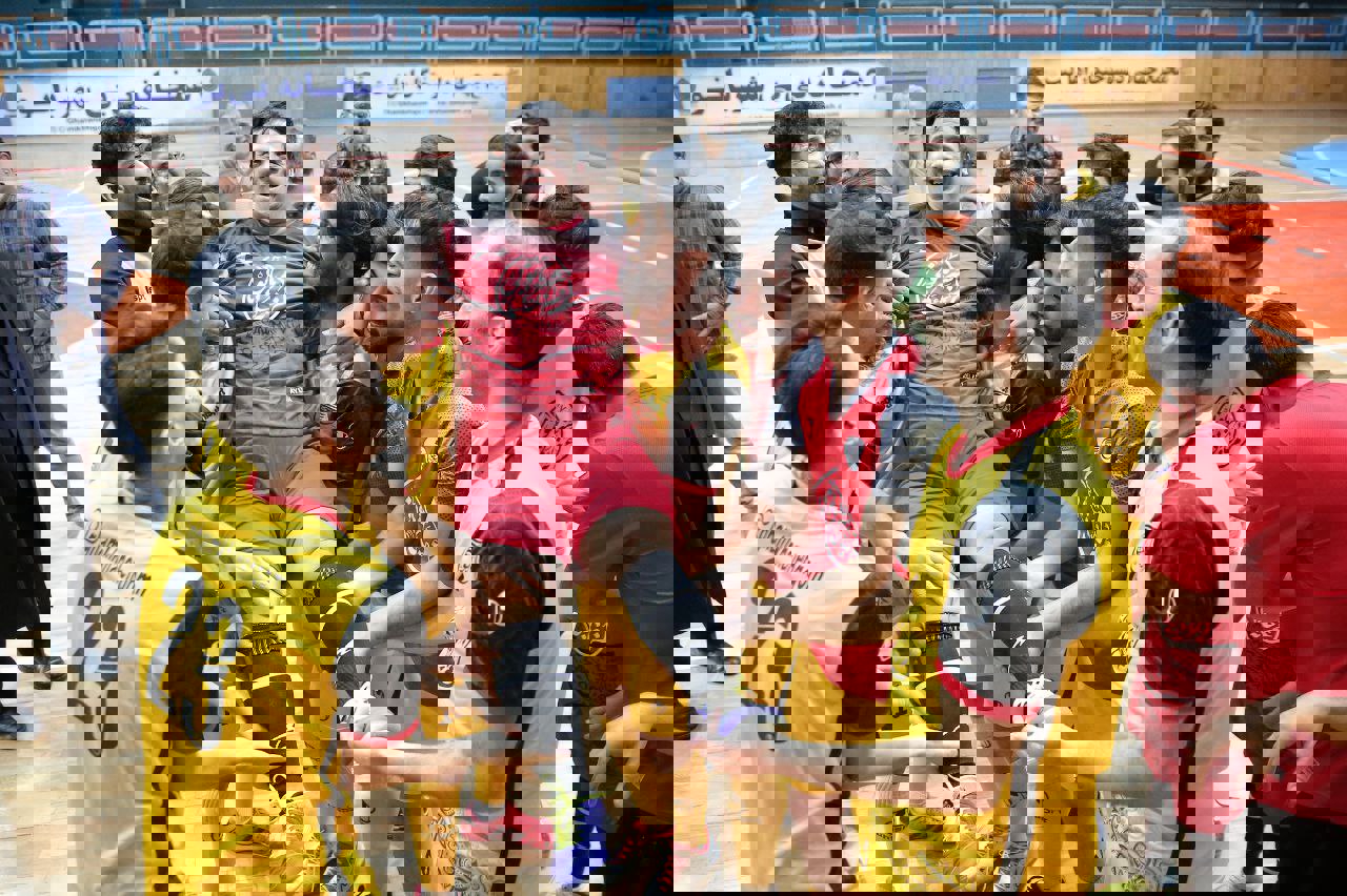 2122329