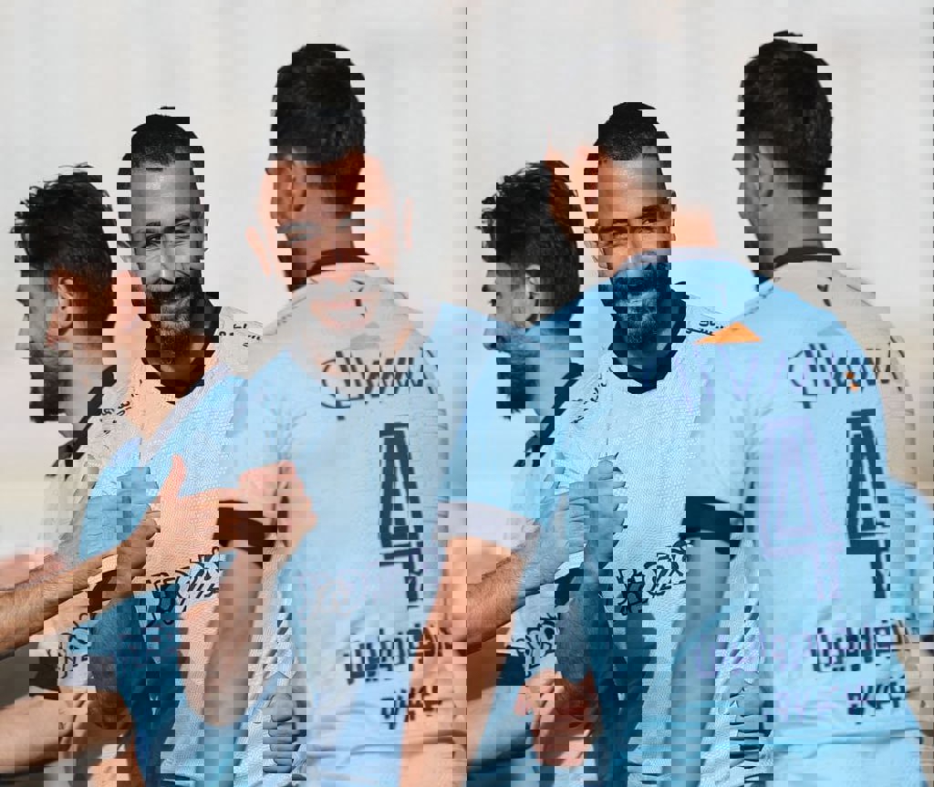 2122016
