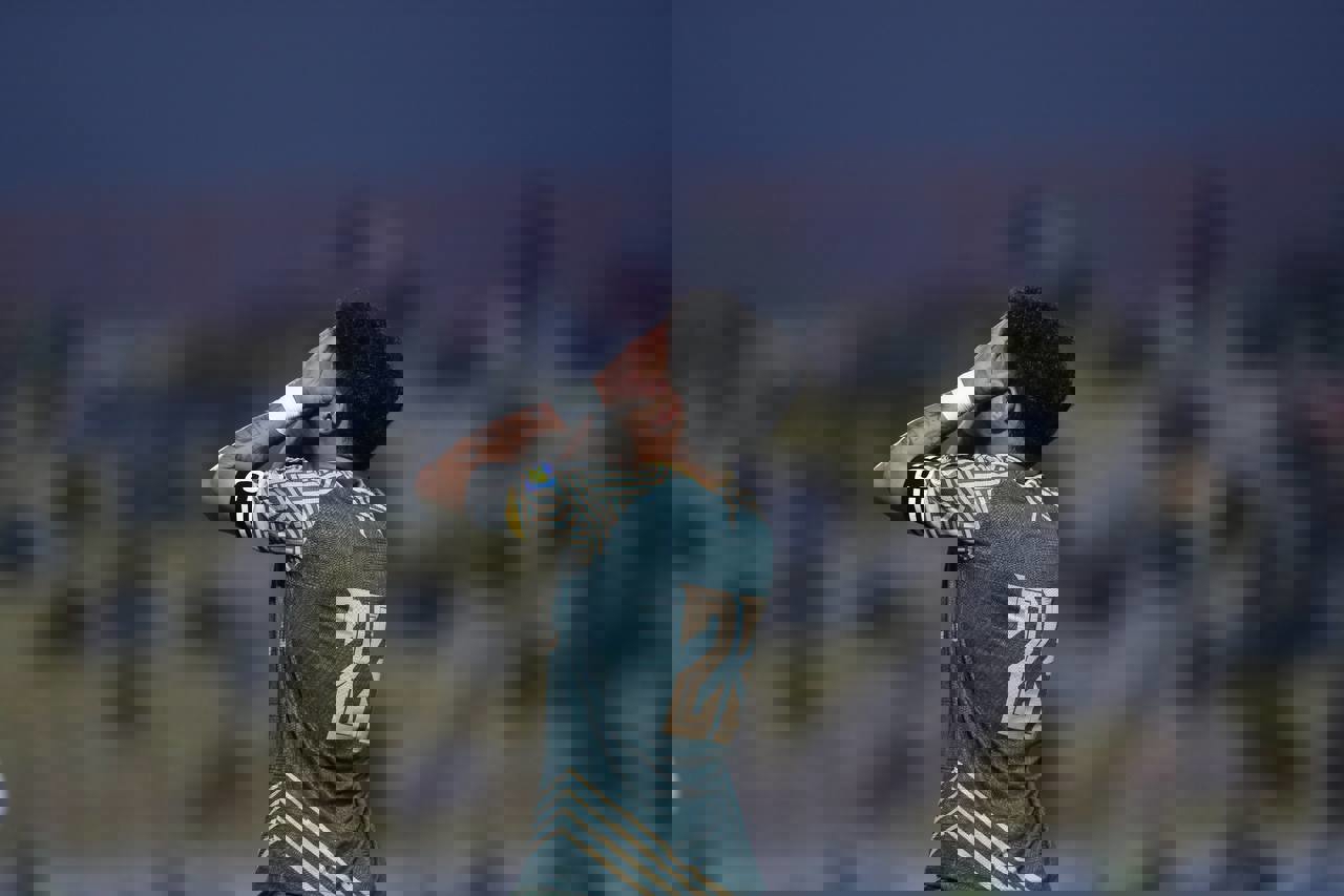 2122289