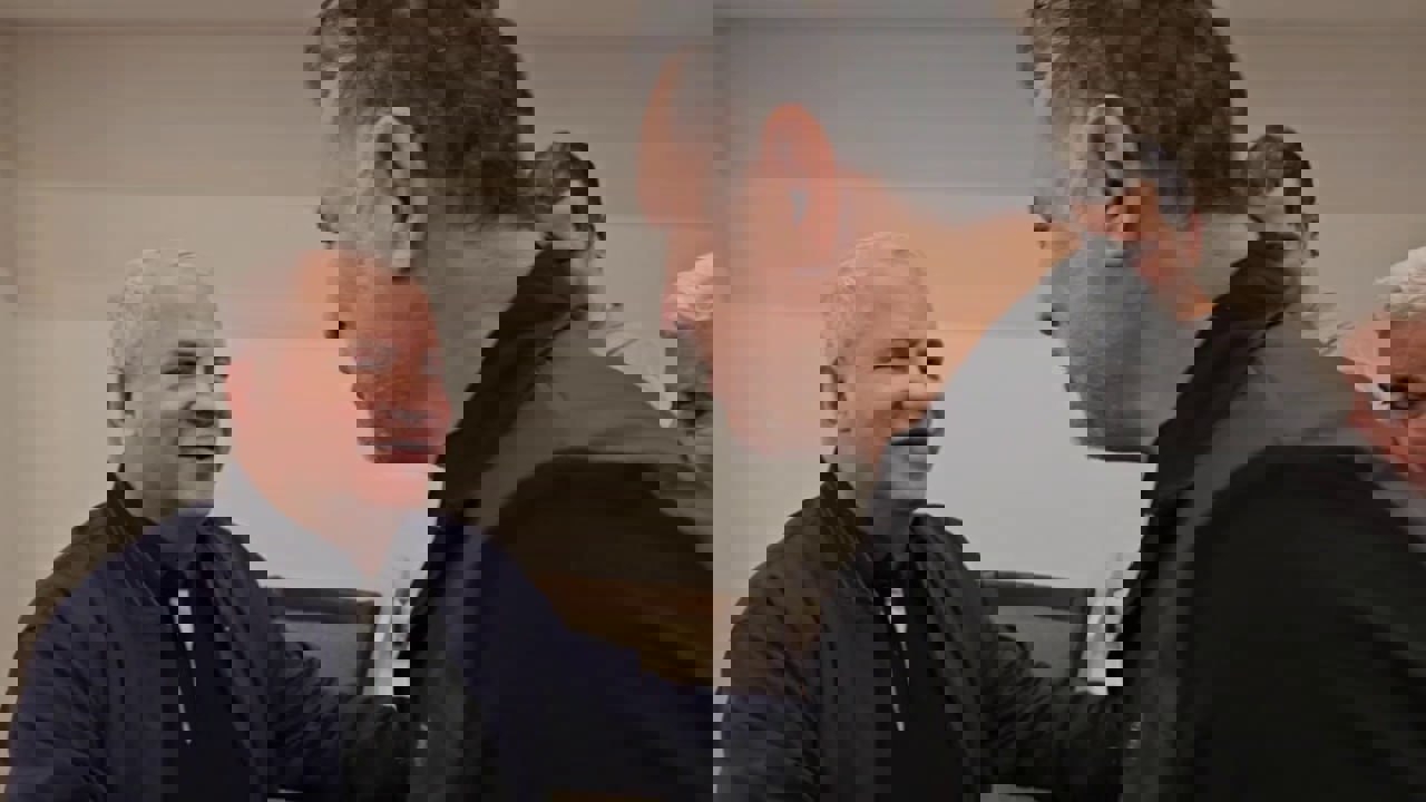 2122456