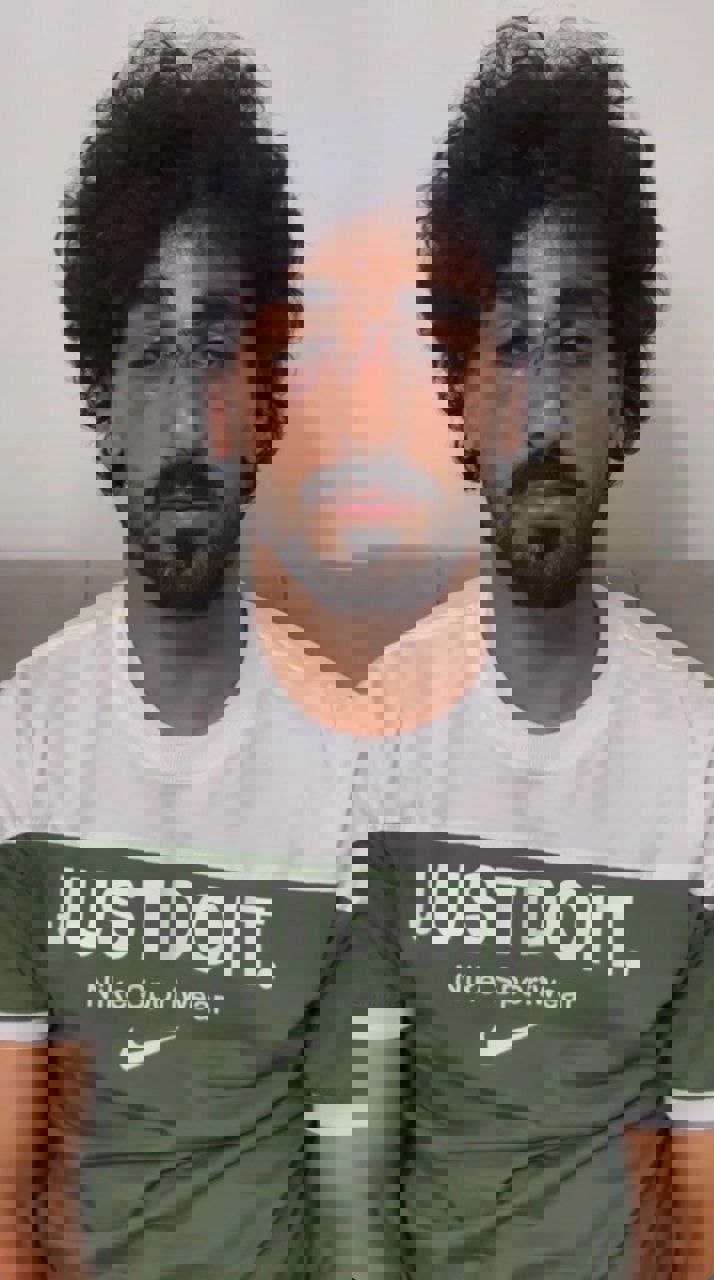2122486