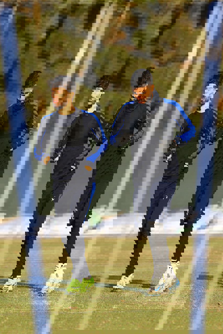 2122698