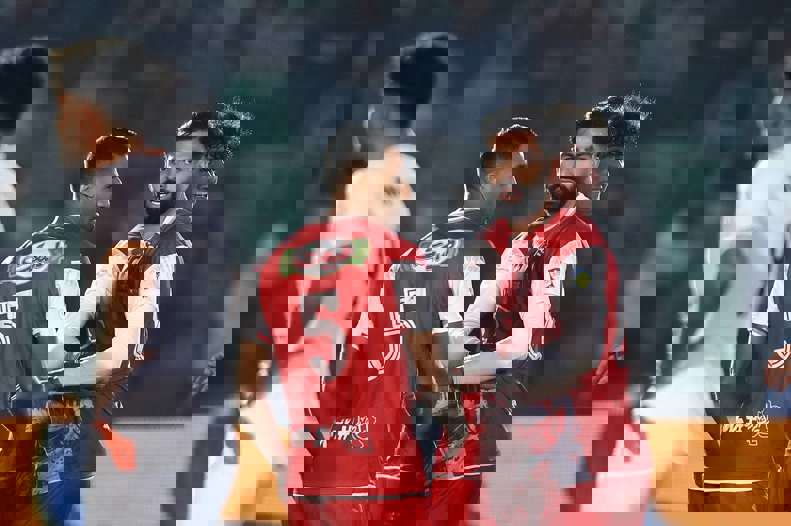 2122593