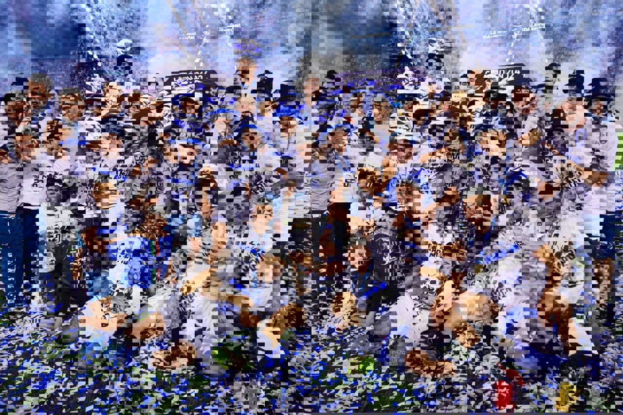 2122917