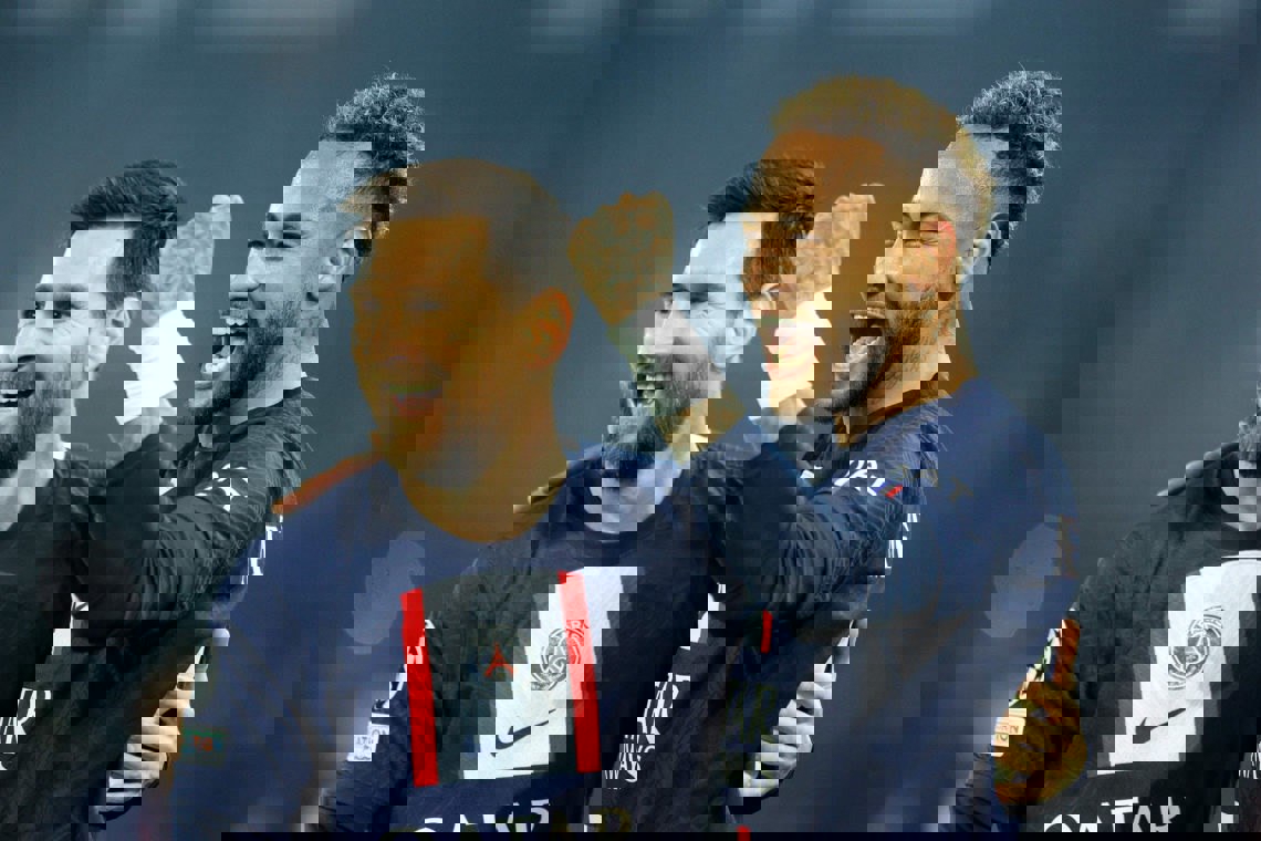 2123054