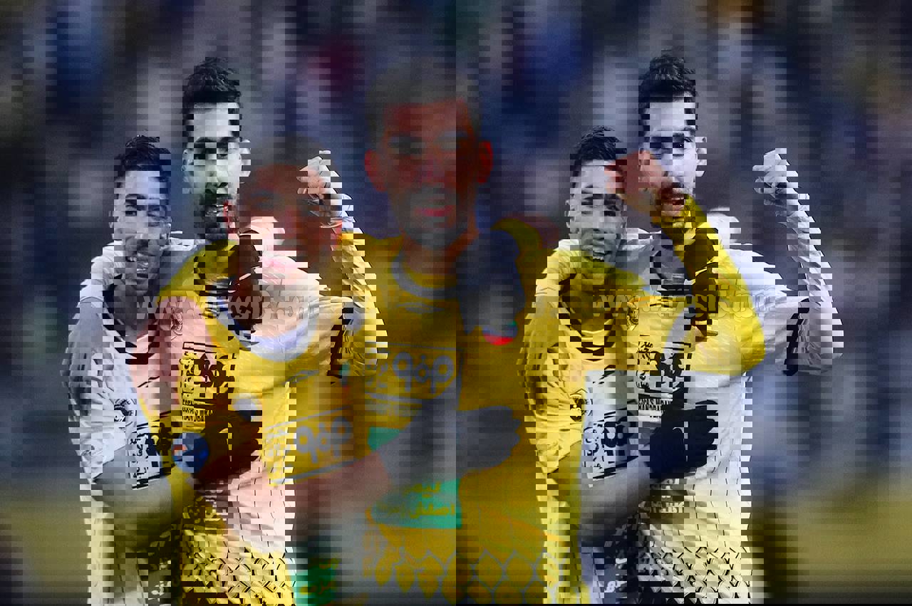 2123050