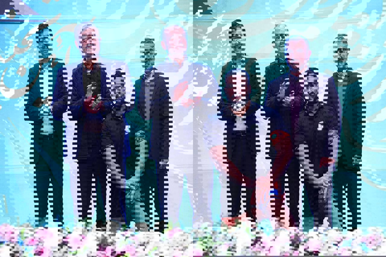 2122980