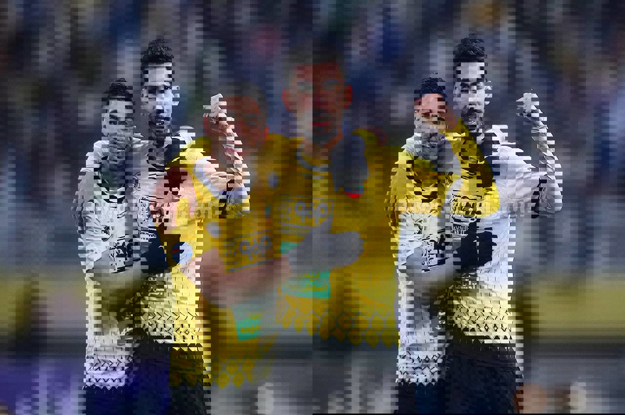 2123276