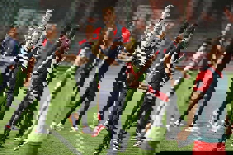 2123248