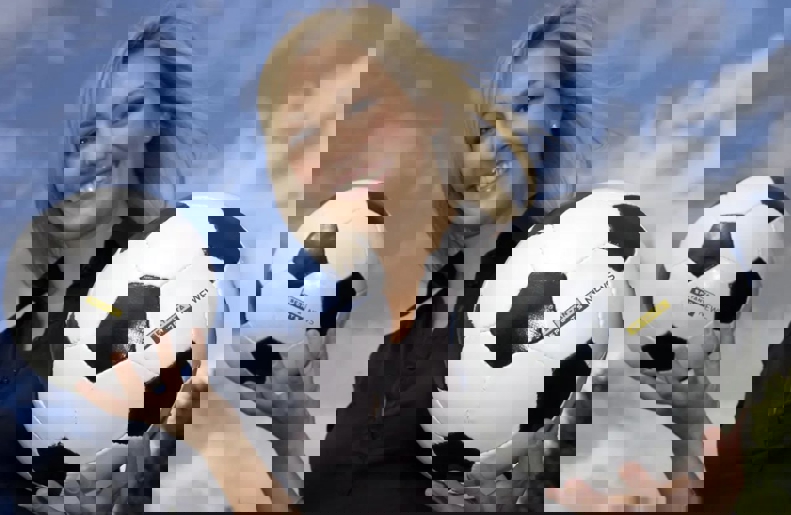 2123289