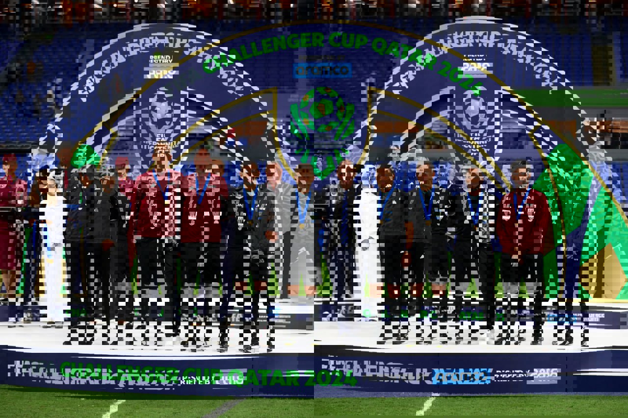 2123498