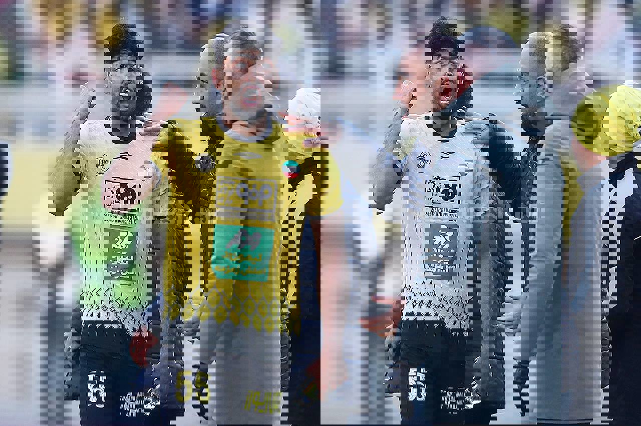 2123555