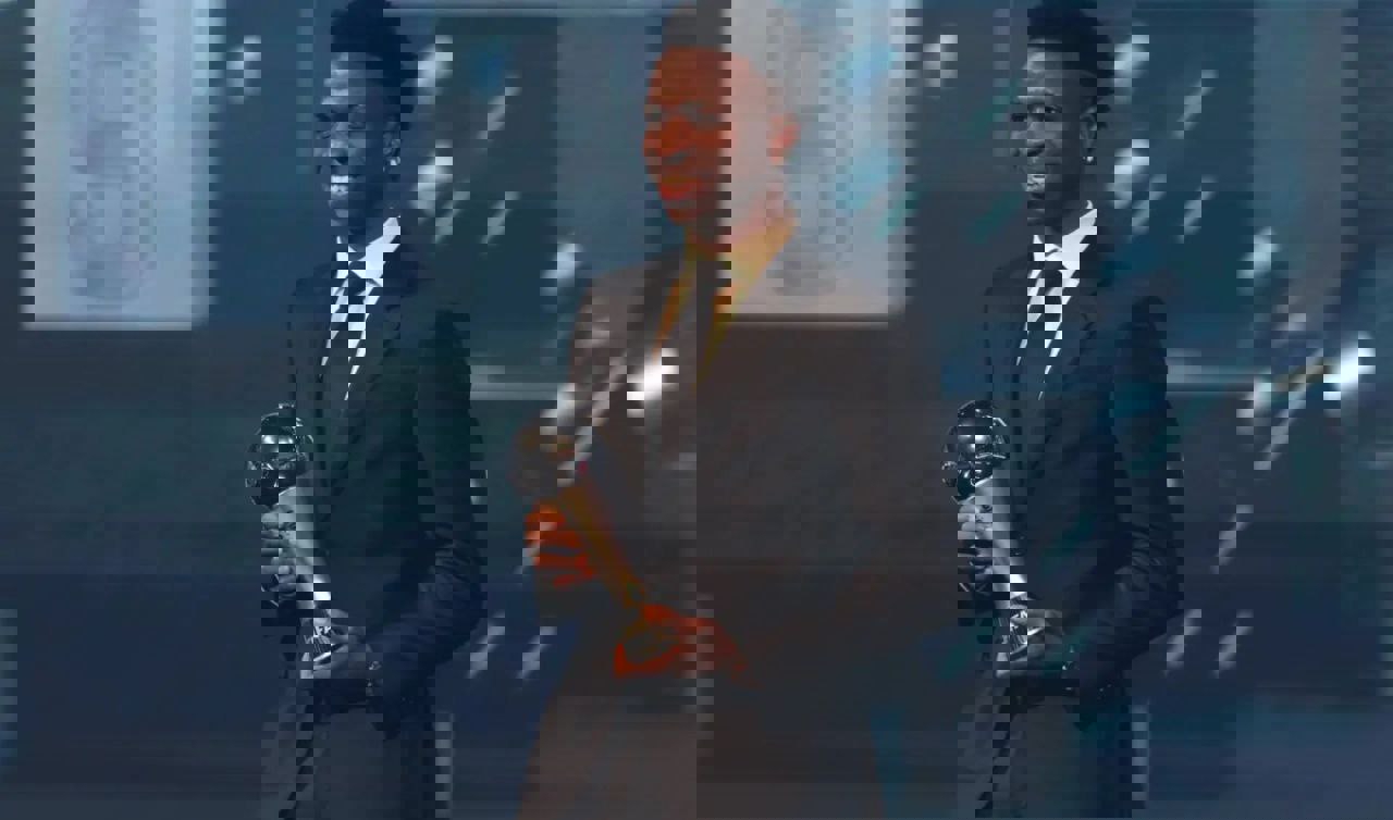 2123654