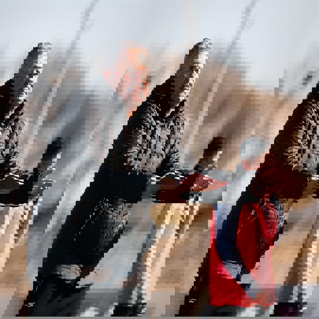 2123733