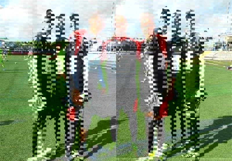 2123780
