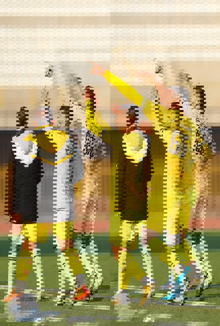 2124008