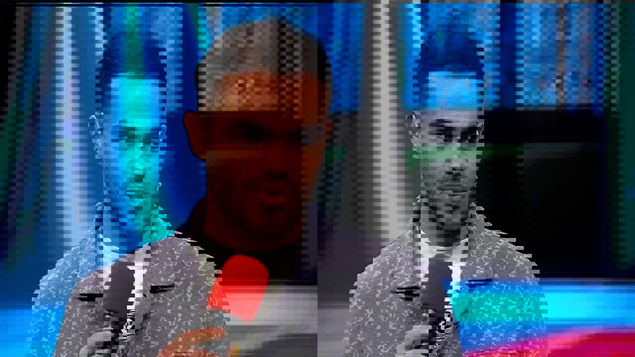 2124113