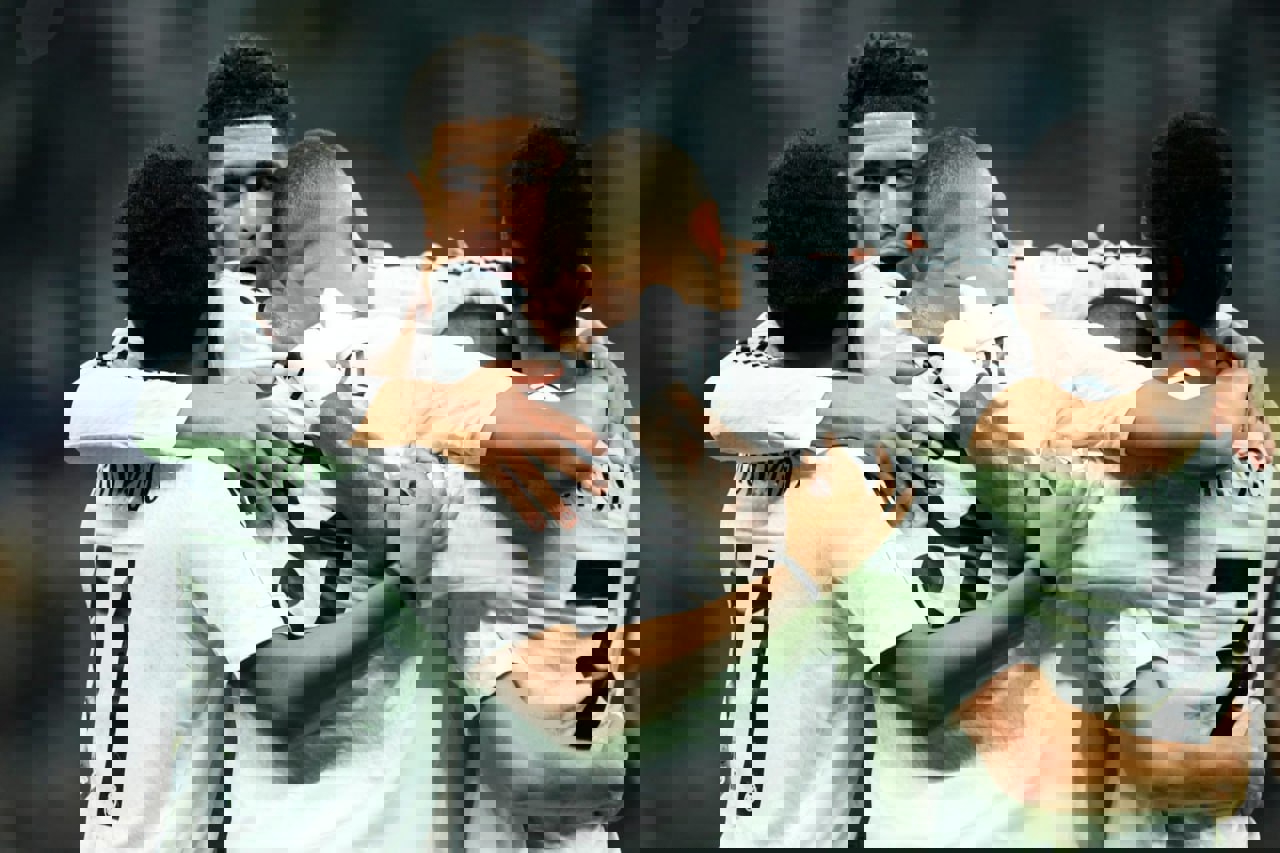 2124170
