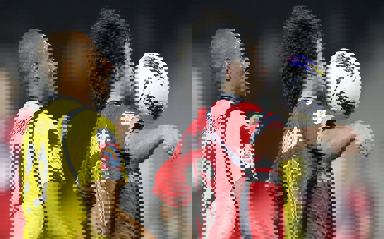 2124421