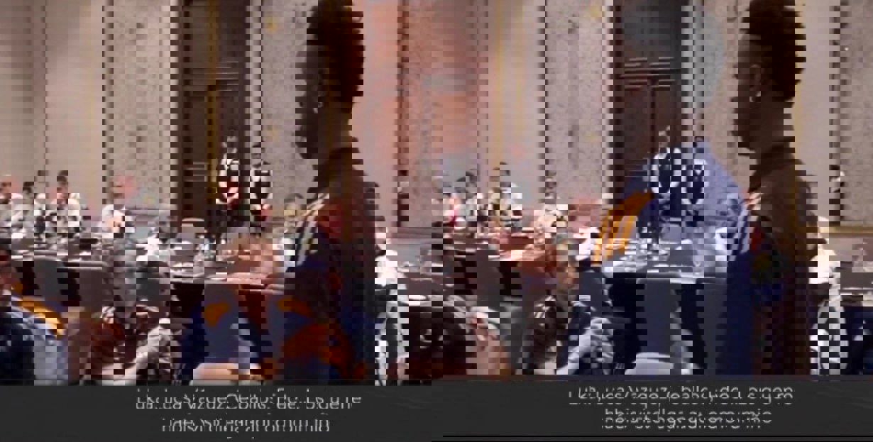 2124357