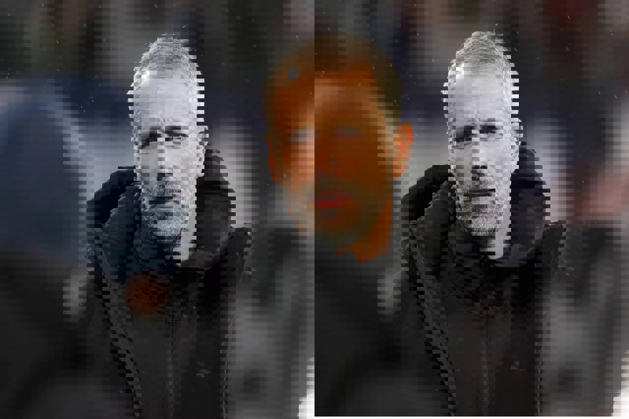 2124367