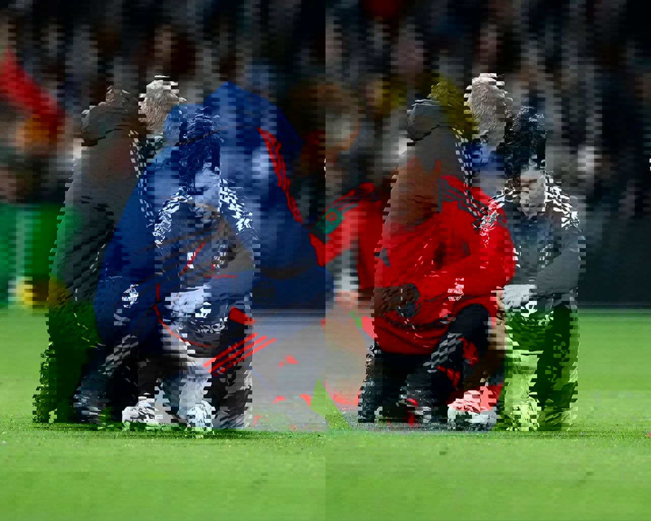 2124492