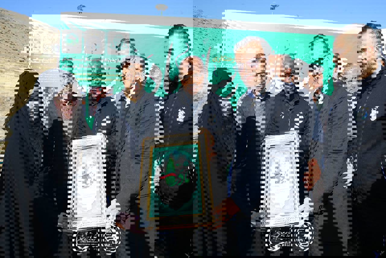 2124585