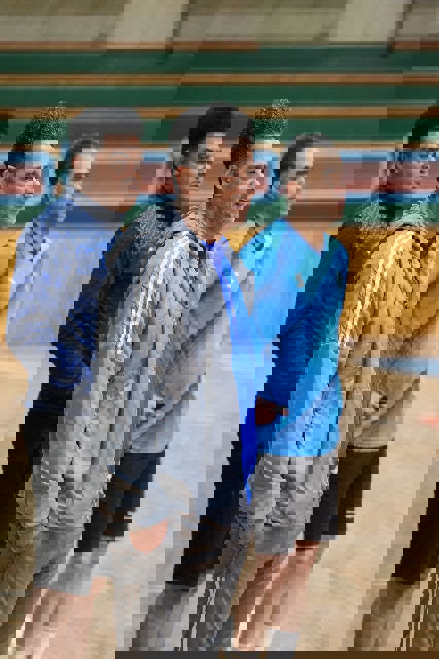 2124810