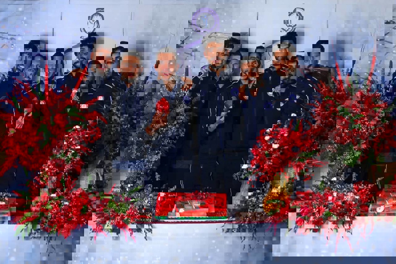 2124769